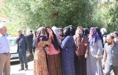 Düğüne gidiyorlardı! Aynı aileden 5 kişi...