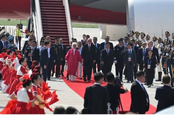 Cumhurbaşkanı Erdoğan Çin'de! Şeref konuğu...