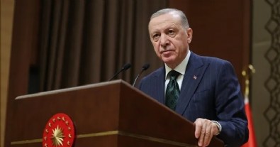 Cumhurbaşkanı Erdoğan'dan LGS paylaşımı! Evlatlarımızın her birini gözlerinden öpüyorum
