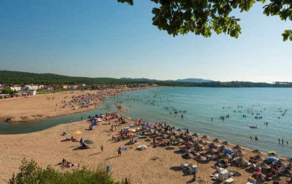 Kaymakamlık duyurdu! Denize girişler 3 gün boyunca yasak!