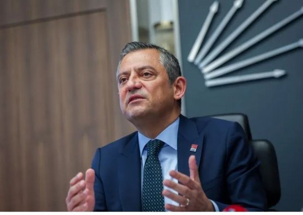 Özgür Özel Roketsan'ı hedef aldı! Komik uyarı...