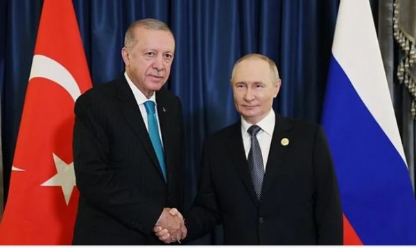 Putin'e Türkiye daveti! 'Bekliyoruz'...