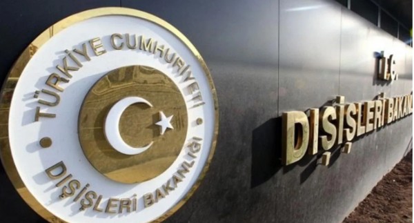 Bakanlık Uyardı! O Ülkeye Gitmeyin...