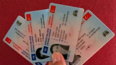 Ehliyet yenileme son tarih 2025: Geri sayım başladı! Ehliyet yenileme ne zaman son, ücreti ne kadar, randevu nasıl alınır?