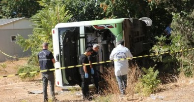 Elektrikli otobüs devrildi: Sürücü hayatını kaybetti