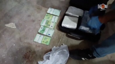 CHP'li Manavgat Belediyesi’nde yolsuzluk operasyonu: Yüklü miktarda döviz ve altın ele geçirildi