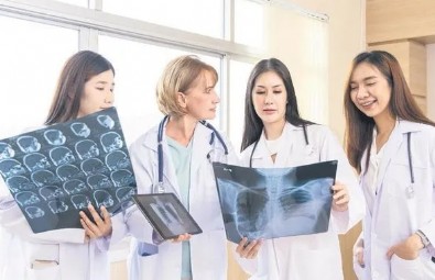 Uzmanlar Uyardı! O Ağrıyı Hafife Almayın...