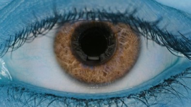 Mavi Gözler Aslında Neden Mavi Değil?