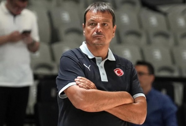 12 Dev Adam Kupa İçin Parkede! Rakip Almanya...