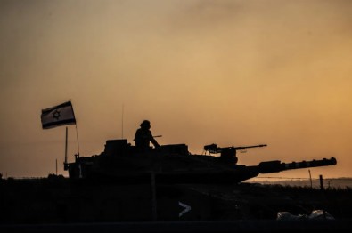 Alçak Siyonistler Karadan İşgale Başladı! Katliam Var...