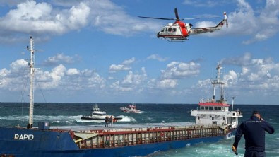 Kocaeli’de kargo gemisi karaya oturdu! Mürettebat için harekete geçildi