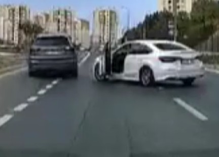 Akıl Almaz Olay! Ezdi!