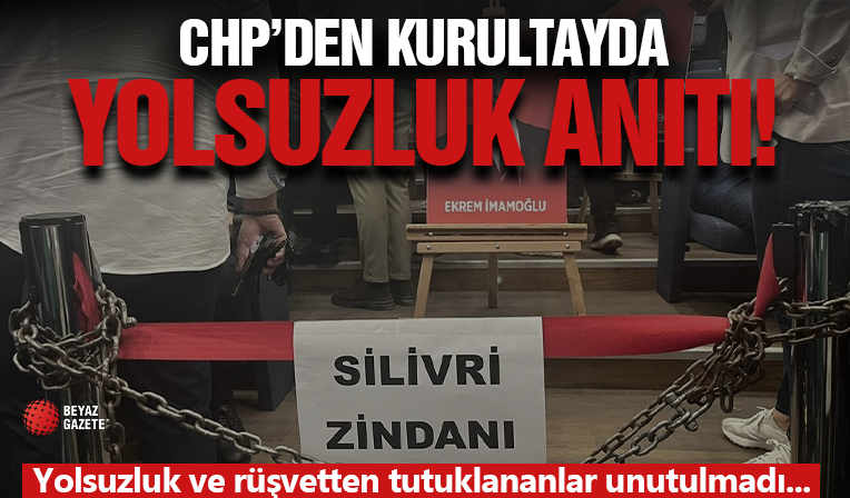 CHP Kurultayında Kelepçe! Görenleri Şaşırttı...