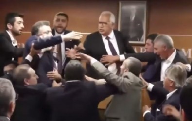 Tekme Tokat CHP! Bayrampaşa'da Kazanan Belli Oldu!