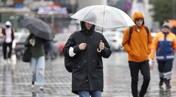 Meteoroloji Uyardı! Perşembe Gününe Dikkat...