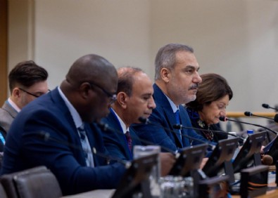 Bakan Fidan'dan dünyaya çağrı! 'İsrail'i ifşa etmeliyiz'