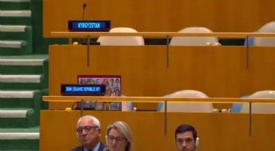 BM'de Tarihi An:Netanyahu Konuşmaya Başlayınca Salon Boşaldı!