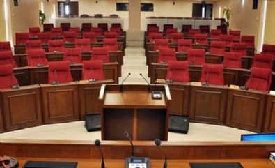 KKTC'de Başörtüsü Zulmü! Vekiller Karar Verecek...