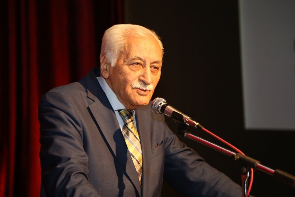 Yavuz Bülent Bakiler Hayatını Kaybetti!