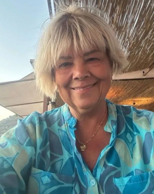 Ünlü Oyuncudan CHP'ye Sitem!