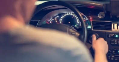 Milyonlarca sürücüyü ilgilendiriyor! Eski tip ehliyetler hakkında kritik açıklama