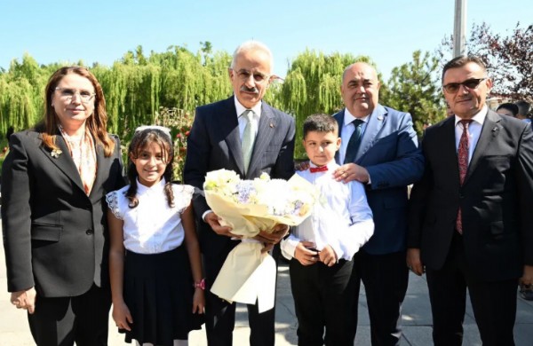 Bakan Uraloğlu'ndan 'Terörsüz Türkiye' Vurgusu!