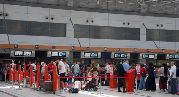 Her 2 yolcudan biri İstanbul'dan uçtu! 12,9 milyon yolcuya hizmet verdi