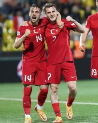 İSPANYA - Hedef Dünya Kupası! Rakip İspanya...