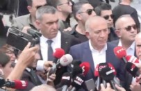 GÜRSEL TEKİN - Gürsel Tekin CHP İl Binasına Girdi Ortalık Karıştı!