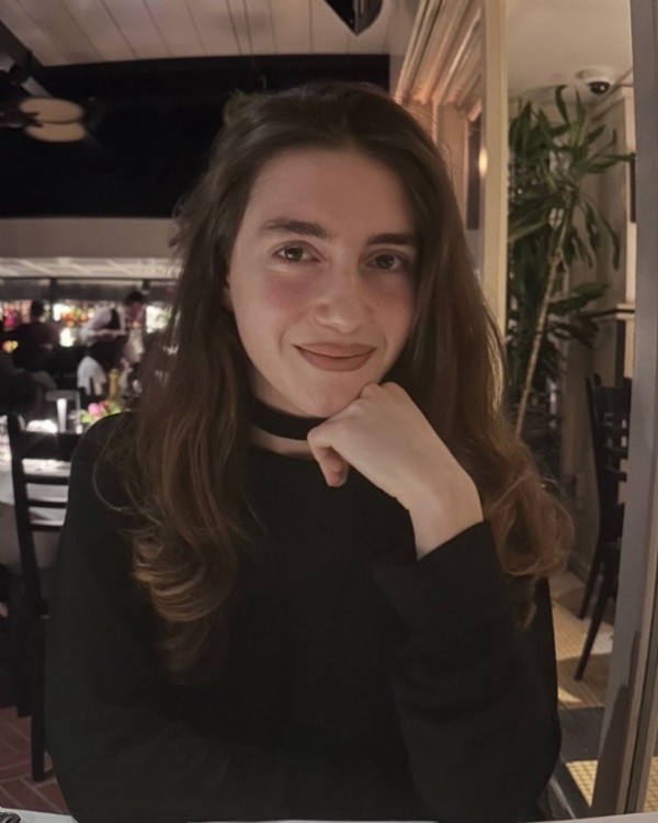 Kızına yorum yağdı