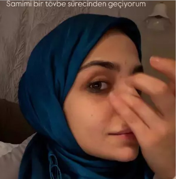 Ünlü Oyuncu Şeyma Subaşı'nı Tiye Aldı!