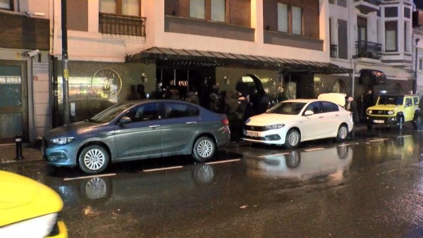 Bebek Otel'de kaçak yapılar yıkılıyor! Yıkım ekipleri sahada