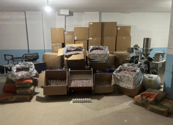 Uyuşturucu İmalathanesine Baskın!