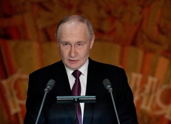 Donald Trump Putin'i Davet Etti!