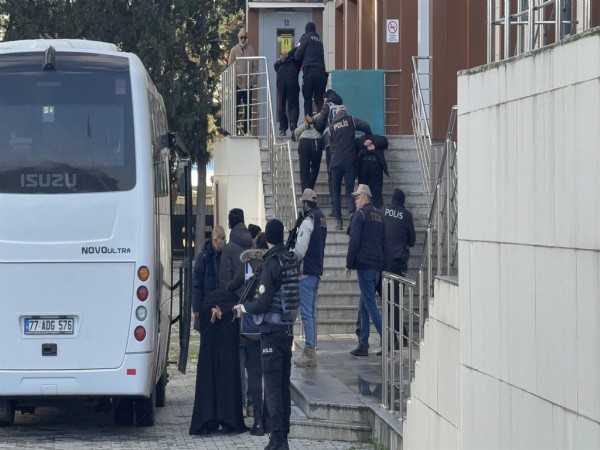 Teröre ağır darbe! Yalova’da DEAŞ’a yönelik operasyonda 26 kişi tutuklandı