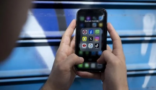 Grok'tan Skandal! Acil Önlem...