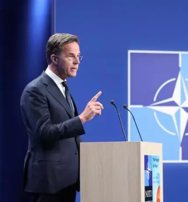 Donald Trump'tan Kritik Görüşme!