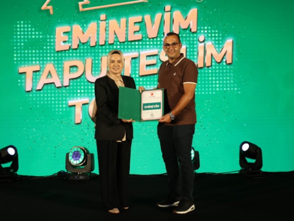 Eminevim 2026’nın İlk Tapu Teslim Töreninde Üyeleriyle Buluştu