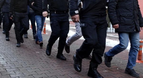 Papel'e Kara Para Operasyonu!