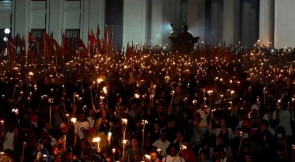 Trump'ın Sıradaki Hedefi! Başkent Sokakları Karıştı...