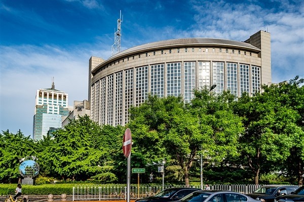 Çin Maduro'ya Destek Oldu!