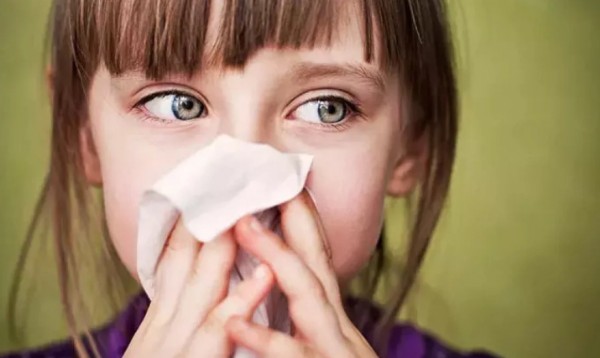 Geçmeyen Burun Akıntısına Dikkat!