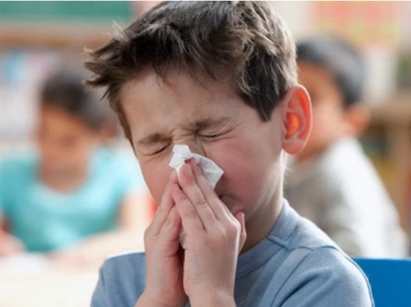 Geçmeyen Burun Akıntısına Dikkat!