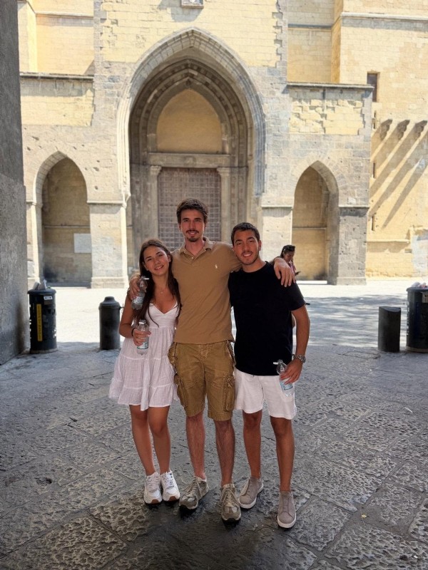 Yeni yılın ilk pozlarını verdi