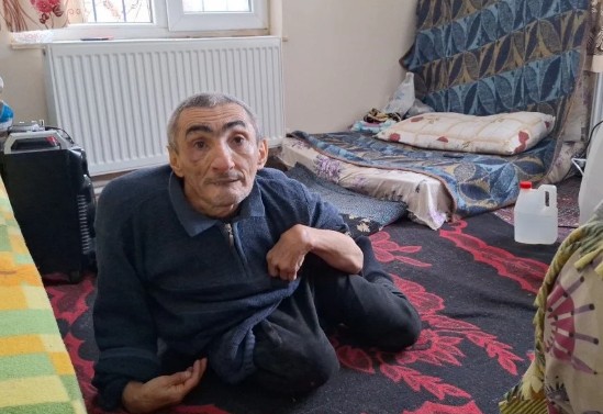 82 Yaşındaki Teyze 61 Yıldır Oğluna Bakıyor!