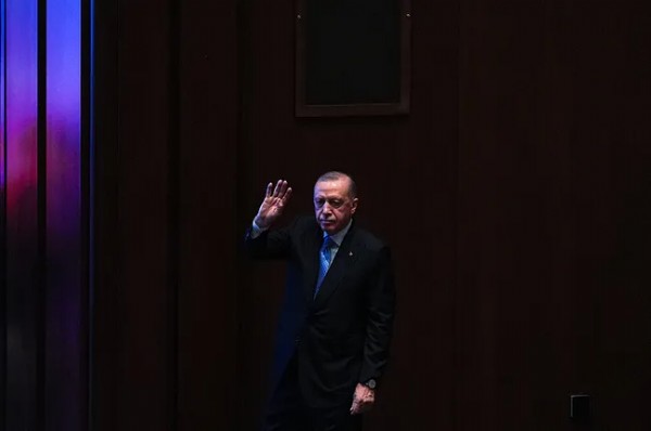 Cumhurbaşkanı Erdoğan duyurdu! Gençlere yeni destekler geliyor