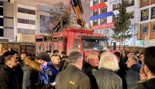 Gebze'de Hizmete Tepki Gösteren CHP'liler Toplandı!
