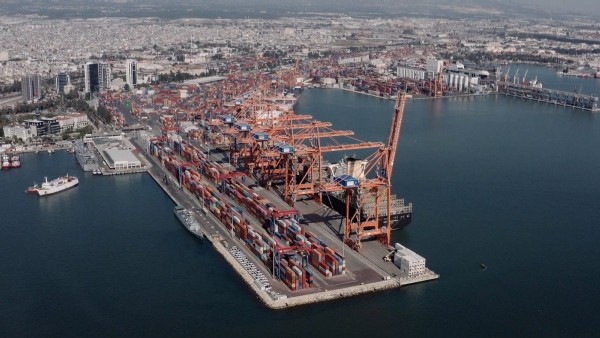 Abdulkadir Uraloğlu: Aralık ayında 49,8 milyon ton yük elleçlendi