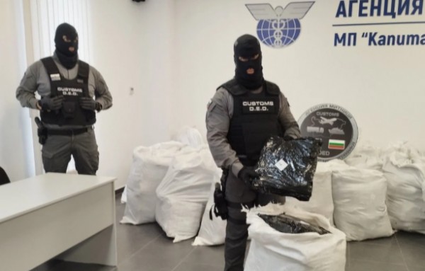 Sınır Kapısında 739 Kilo Uyuşturucu!