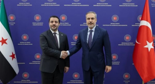 Bakan Fidan'dan Kritik Görüşme!